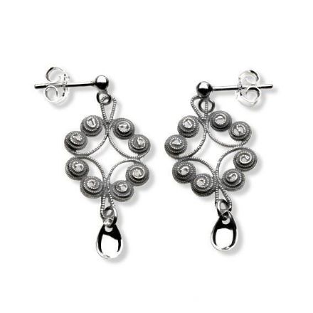 Kort ørepynt, oksydert. Nordlandssølv - 611 Kort ørepynt, oksydert. Nordlandssølv - 611