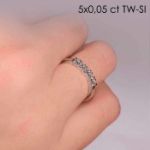 illustrasjon med hand av diamantring – 8505050