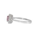 Diamantring i gull 0,12 ct W-SI og rubin-5702860