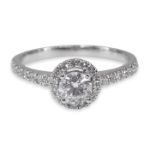 Diamantring i hvitt gull med 0,42 ct E-Si2 + 0,37 ct TW-Si - rubin042037