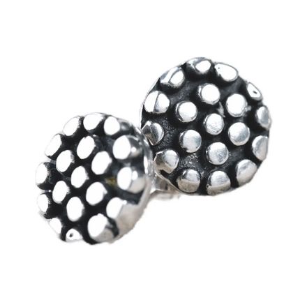 Øredobber i tinn Slow. HILLESTAD - AB322T Øredobber i tinn Slow. HILLESTAD - AB322T