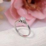 Diamantring forlovelsesring 0,30 ct i 14kt gull. Alida - 18002030