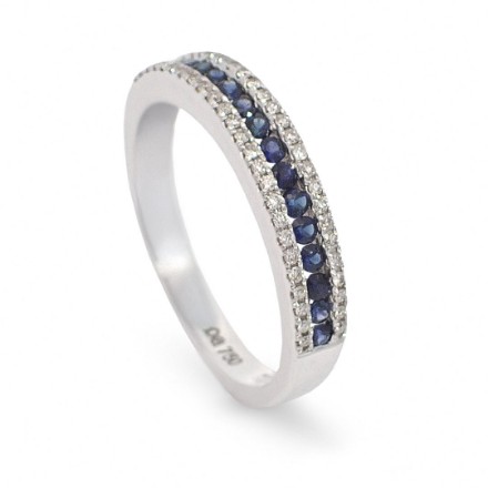Diamantring i 14 kt gull med 0,16ct W-Si og med safirer - COC00390 Diamantring i 14 kt gull med 0,16ct W-Si og med safirer - COC00390