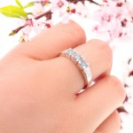 Forlovelsesring diamantring Iselin 3x0,15ct TW-Si i hvitt gull - 8503015