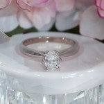 Diamantring forlovelsesring med oval diam. 0,50 ct i 14kt gull. Leticia - 1800705000