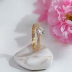 Forlovelsesring  med lab grown diamant 0,50 ct  River (E) VS i gult gull. Leticia - 18007050LG-gg