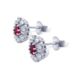 Diamantøredobber i gull 14kt med 0,12 ct W-SI og rubin-27012