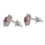 Diamantøredobber i gull 14kt med 0,12 ct W-SI og rubin-27012