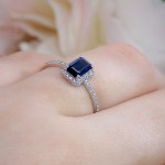 Diamantring i gull med safir - 5347901