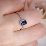 Diamantring i gull med safir - 5347901