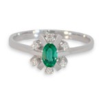 Diamantring i gull 0,06 ct W-SI og smaragd-70286