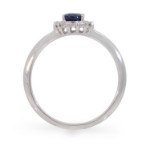 Diamantring i hvitt gull med 0,14ct W-Si og safir - 577252