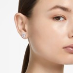 Swarovski øredobber Mesmera stud earrings Mixed cuts, Flower, White, Rhodium plated - 5737462