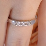 Iselin alliansering 585 / 14 karat hvitt gull med 0.10 ct. TW-Si - 8503010