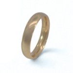 Giftering i gult gull 14kt, 4 mm. RUBIN modell 803 – 1440