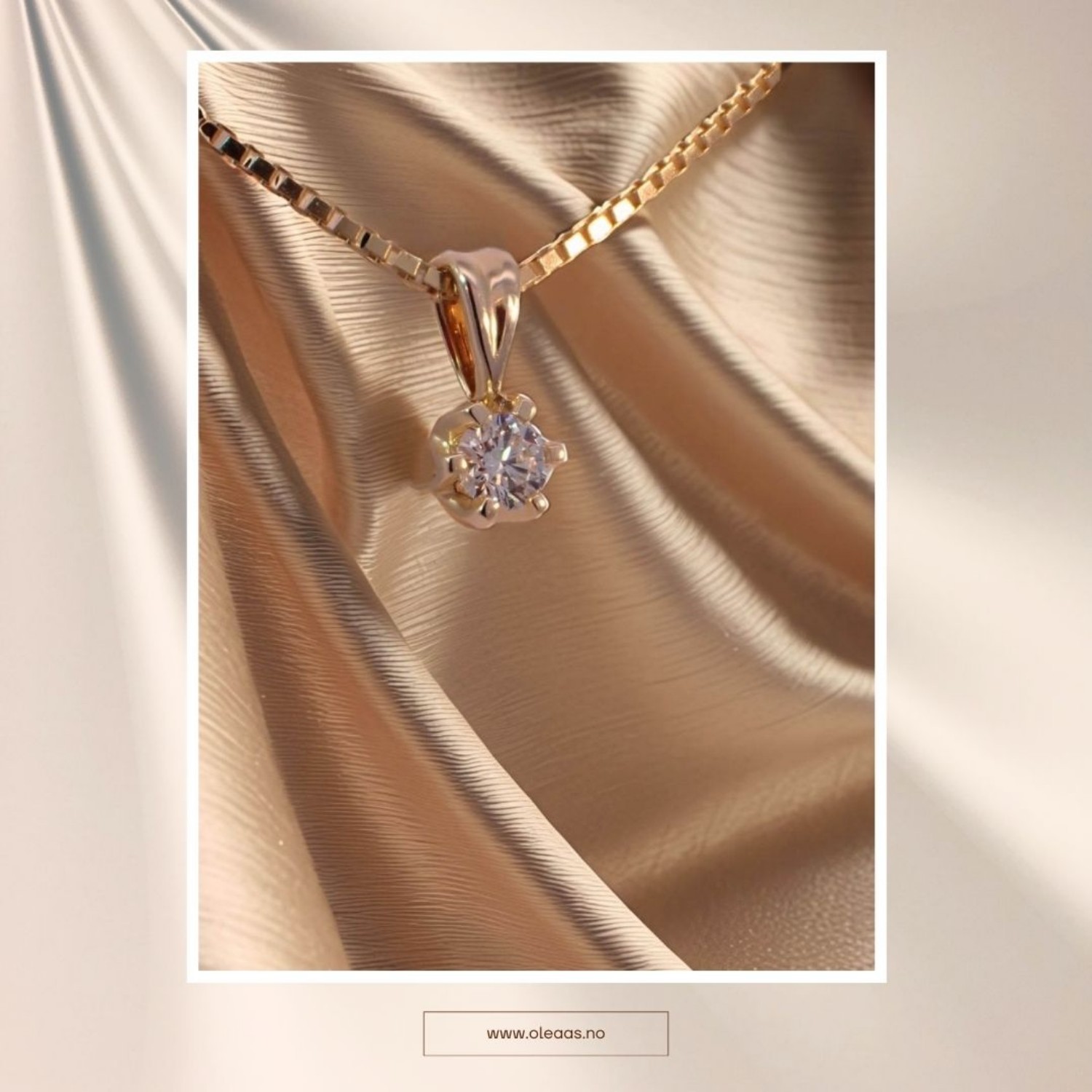 Diamantsmykke Sitara i gult gull med 0,15 ct W-Si-3221150