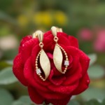 Øredobber i gult gull 14kt med zirkonia - bur2341881