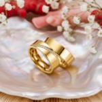 Gifteringer i gult gull 14 kt, 6 mm. GERSTNER - 202730