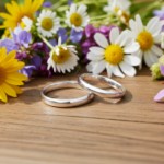 Giftering i hvitt gull 14kt, 3 mm/1,3 mm. RUBIN - 1930