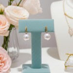 Diamantøredobber i gull med 0,02ct H/SI og perle - BUR721196