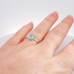 Gullring i 14kt med Topas Sky Blue Oval - Bur620400hvt