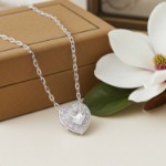 Swarovski smykke Ariana Grande x Swarovski pendant Mixed cuts, Heart, White, Rhodium plated - 5720852