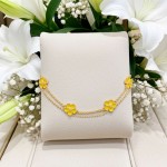 Armbånd i forgylt sølv med smørblomst. LIV - 750509