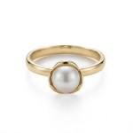 Gullring i 14 kt gult gull med ferskvannperle - BUR511011
