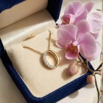 Gullsmykke i 14 kt gull med diamanter 0,08 ct W-SI - bur233959