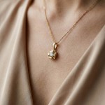 Diamantsmykke Evita i gull med 0,10 ct W-Si-503100