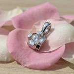 Diamantsmykke Evita i gull med 0,15 ct W-Si-50315