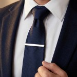 Slipsnål i sølv med metall bakstykke. Rhodinert - 63810