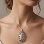 Smykke i sølv 63x42mm Alida Rudjord. HILLESTAD - 218