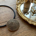 Smykke i bronse Slow. HILLESTAD - AB317