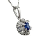 Diamantsmykke i gull med 0,06 ct W-Si & safir - BUR270158s