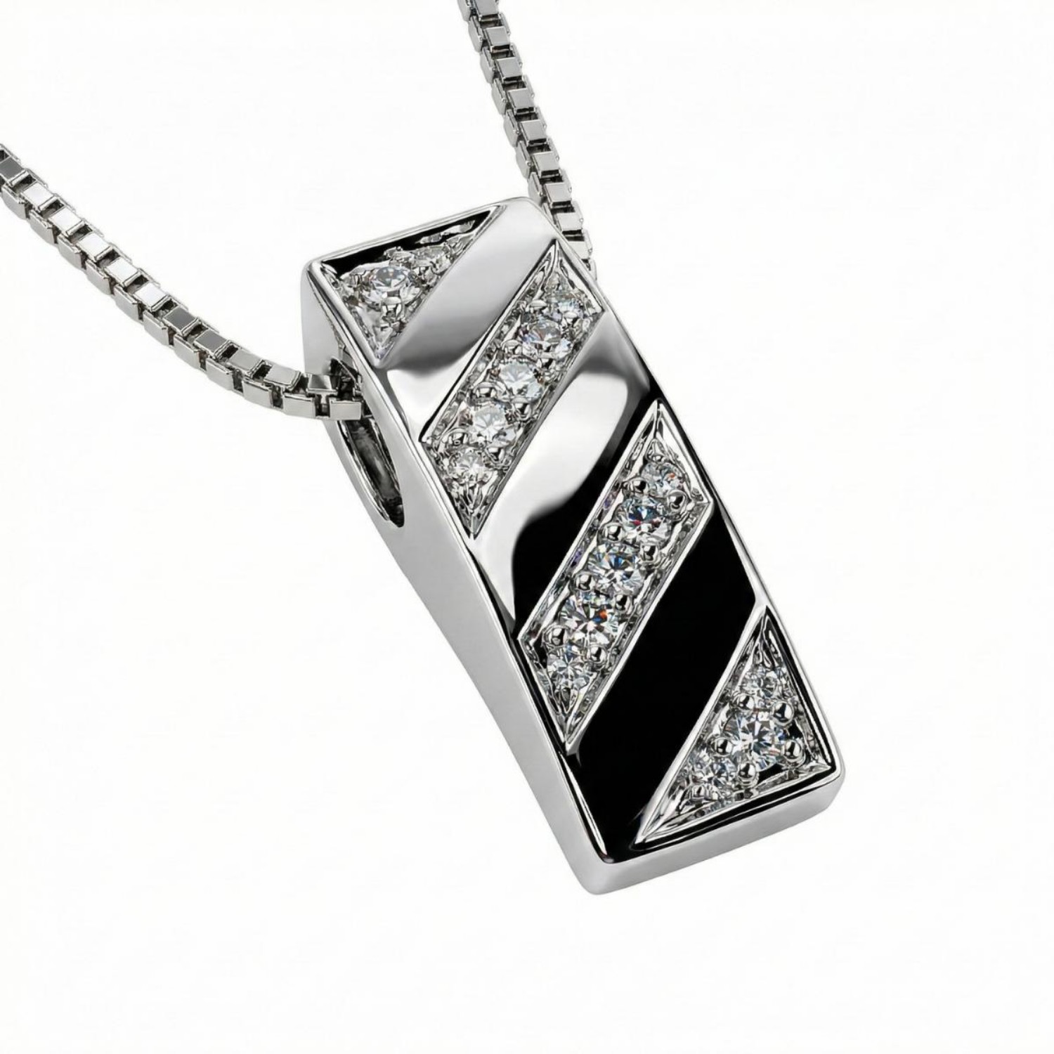 Diamantsmykke i 14 kt gull med diamanter 0,05 ct W-SI - 479005