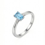 Forlovelesring med Emerald cut blå Lab Grown diamant 0,79ct VVS2. Leticia - LG725510239
