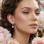 Kreoler i forgylt sølv med cirkonia og hvitveis. LIV - 701403