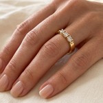 Iselin alliansering 585/14 karat gult gull med 3x0.15 ct TW-Si - 85030150