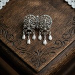 Halssølje, oksidert. Graffer