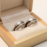 Gifteringer med carbon, diam. 0.035 ct, 6 mm. Carbon - 4806511